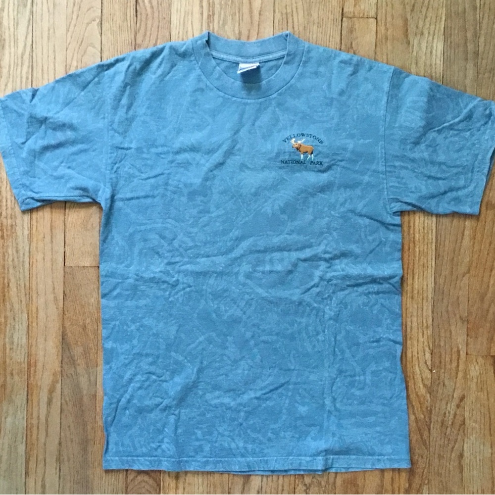 Vintage Yellowstone national park Short Sleeve Tee